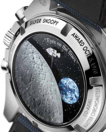Omega Accesso esclusivo “Silver Snoopy Award” Speedmaster Serie Anniversario 42 mm, acciaio su cinturino in tessuto rivestito in nylon 310.32.42.50.02.001 - immagine 3