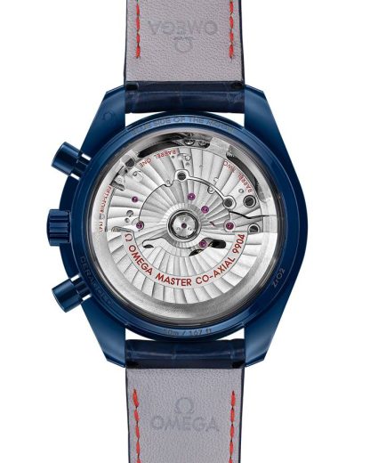 Omega Blue Side of the Moon Speedmaster Fasi lunari 44,25 mm, ceramica blu su cinturino di pelle 304.93.44.52.03.002 - immagine 2