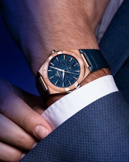 Omega Constellation 39 mm, oro Sedna™ su cinturino di pelle 131.53.39.20.03.001 - immagine 5