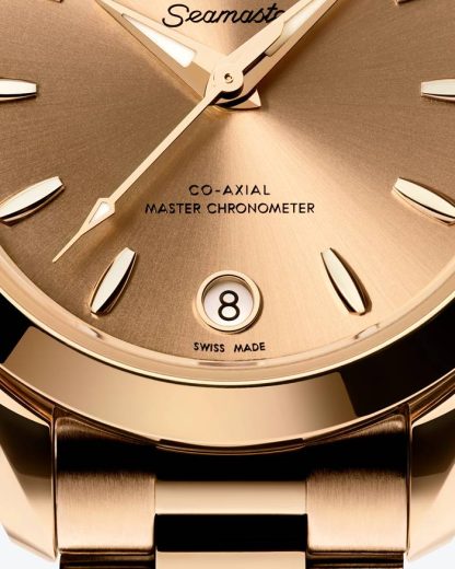 Omega Novità Seamaster Aqua Terra 150M 30 mm, oro Moonshine™ su oro Moonshine™ 220.50.30.20.08.001 - immagine 4