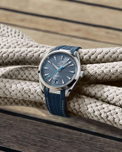 Omega Seamaster Aqua Terra 150M 41 mm, acciaio su cinturino in caucciù 220.12.41.21.03.002 - immagine 2