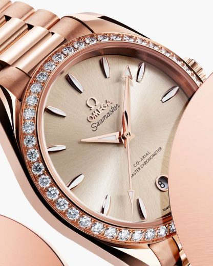 Omega Seamaster Aqua Terra Shades 38 mm, oro Sedna™ su oro Sedna™ 220.55.38.20.09.001 - immagine 4