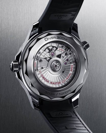 Omega Seamaster Diver 300M 42 mm, acciaio su cinturino in caucciù 210.32.42.20.01.003 - immagine 6