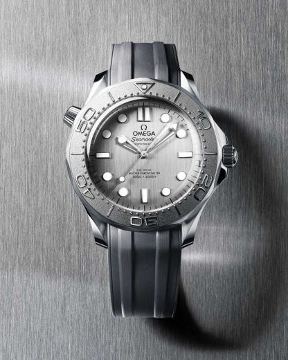 Omega Seamaster Diver 300M 42 mm, acciaio su cinturino in caucciù 210.32.42.20.06.002 - immagine 3