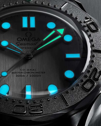 Omega Seamaster Diver 300M 42 mm, acciaio su cinturino in caucciù 210.32.42.20.06.002 - immagine 4