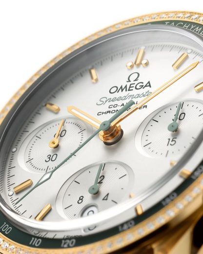 Omega Speedmaster 38 38 mm, oro giallo su cinturino di pelle 324.68.38.50.02.004 - immagine 3