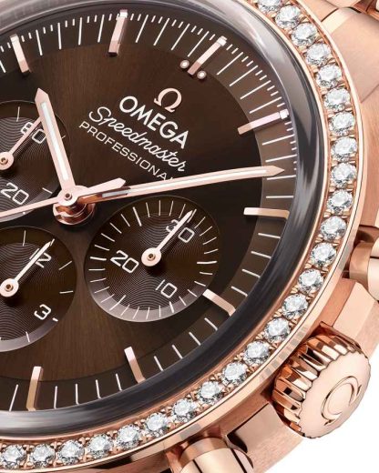 Omega Speedmaster Moonwatch Professional 42 mm, oro Sedna™ su oro Sedna™ 310.55.42.50.13.001 - immagine 3