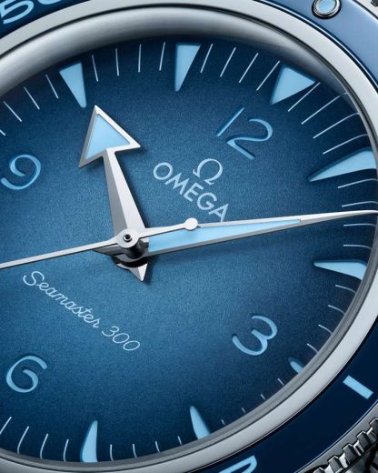 Omega Summer Blue Seamaster 300 41 mm, acciaio su acciaio 234.30.41.21.03.002 - immagine 3